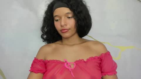 Snapshot of tasty_desires chatting on 02.18.25 TATIS online show from 02.18.25