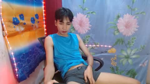 Snapshot of tastylicious_kim chatting on 12.26.24 Ask me online show from 12.26.24