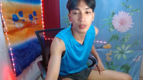Snapshot of tastylicious_kim chatting on 01.03.25 Ask me online show from 01.03.25