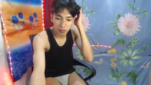 Snapshot of tastylicious_kim chatting on 01.14.25 Ask me online show from 01.14.25