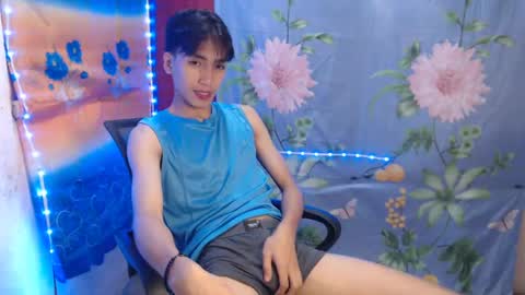 Snapshot of tastylicious_kim chatting on 02.05.25 Ask me online show from 02.05.25