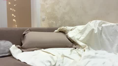 Im Sabrina NEXT LIVE  Tuesday online show from 12.01.25