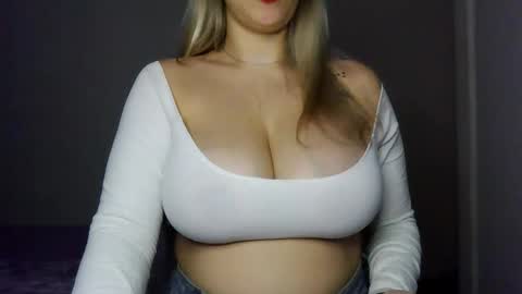 tateisblonde online show from 02.14.26