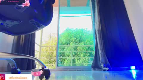 Snapshot of tatiana1004 chatting on 02.20.25 tatiana1004 online show from 02.20.25