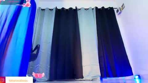 Snapshot of tatiana1004 chatting on 02.22.25 tatiana1004 online show from 02.22.25