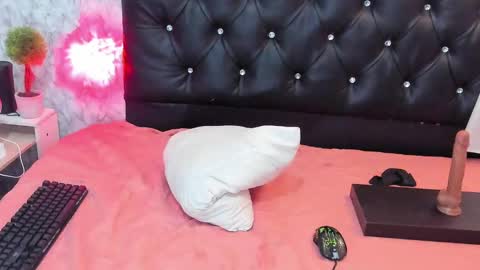 Tatiana online show from 01.21.25