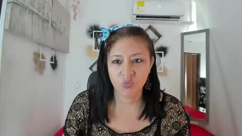tatiana_sofiaa online show from 10.04.25
