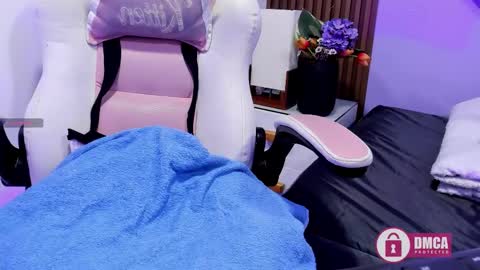 i am tatiana  online show from 02.13.26