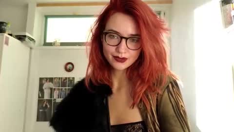 Snapshot of tatianaromanova chatting on 09.26.25 Tatiana online show from 09.26.25