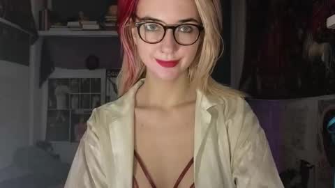 Snapshot of tatianaromanova chatting on 02.08.26 Tatiana online show from 02.08.26