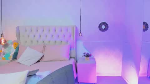 Snapshot of tatihornyy chatting on 02.25.26 TATI online show from 02.25.26