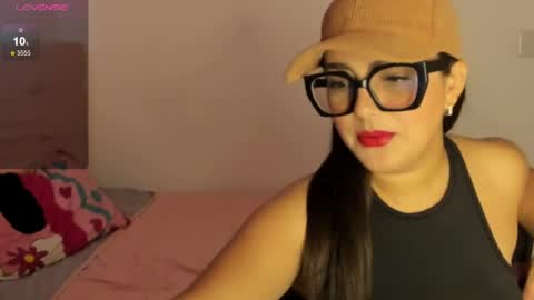 Snapshot of tatissdeliciuss chatting on 04.21.26 Tatiss online show from 04.21.26