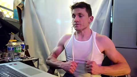 Snapshot of tatonkaboy chatting on 02.19.26 tatonkaboy online show from 02.19.26