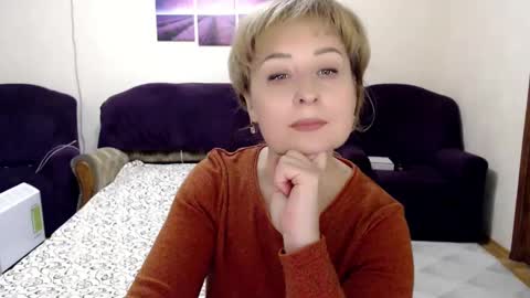 Snapshot of tattease chatting on 12.08.24 Tattease online show from 12.08.24