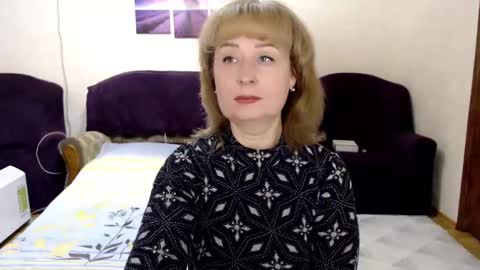 Snapshot of tattease chatting on 01.13.25 Tattease online show from 01.13.25