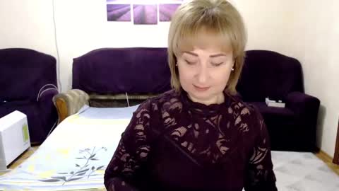 Snapshot of tattease chatting on 02.08.25 Tattease online show from 02.08.25
