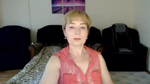 Snapshot of tattease chatting on 09.21.25 Tattease online show from 09.21.25