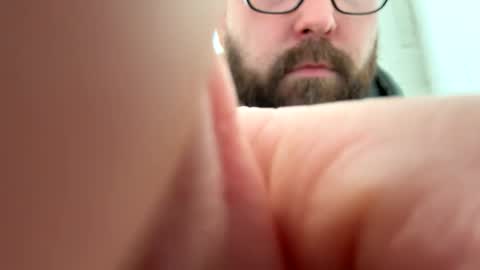 MrMrs online show from 12.31.24