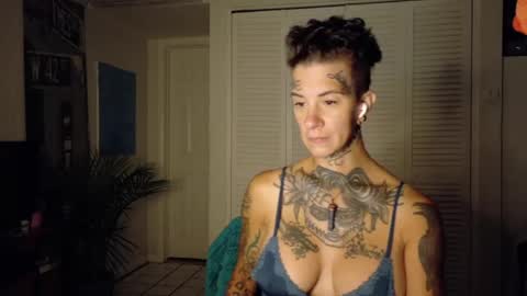 Snapshot of tattooed_natalia chatting on 05.01.26 Natalia 3 online show from 05.01.26