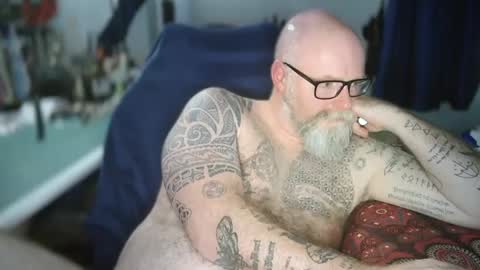 Tattooeddilf 01 online show from 09.30.25