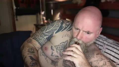 Tattooeddilf 01 online show from 11.22.25