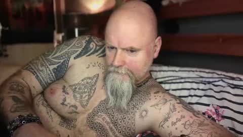 Tattooeddilf 01 online show from 12.23.25