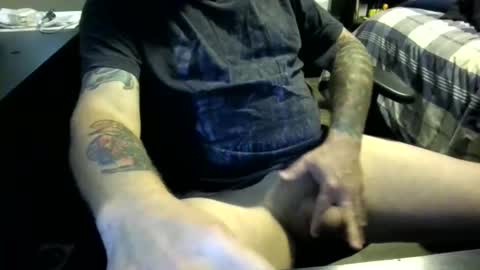 Snapshot of tattslovestattas1 chatting on 10.29.25 tattslovestattas1 online show from 10.29.25