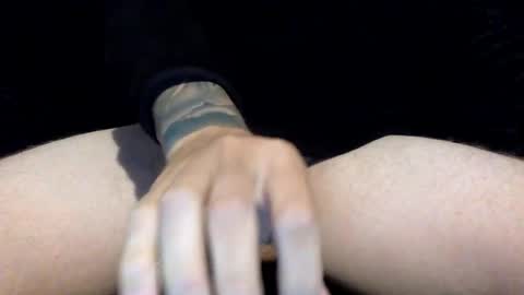 Snapshot of tattydaddy25 chatting on 06.17.26 tattydaddy25 online show from 06.17.26