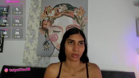 Snapshot of taty_miller chatting on 01.05.25 Taty Miller online show from 01.05.25