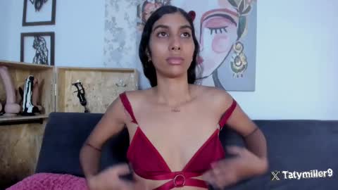 Snapshot of taty_miller chatting on 02.16.25 Taty Miller online show from 02.16.25