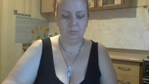 Snapshot of tatyanka_ chatting on 01.11.25 tatyanka_ online show from 01.11.25