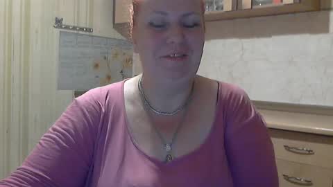 Snapshot of tatyanka_ chatting on 09.17.25 tatyanka_ online show from 09.17.25
