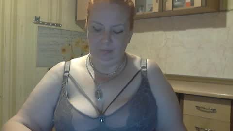 Snapshot of tatyanka_ chatting on 10.08.25 tatyanka_ online show from 10.08.25
