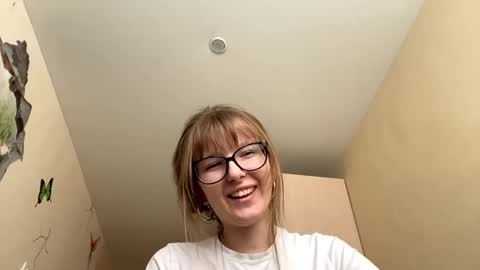 Evia online show from 03.21.26