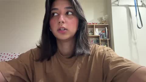 Snapshot of tawnyamartinek chatting on 06.18.26 Riza online show from 06.18.26