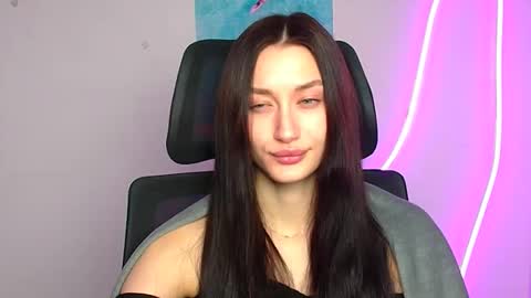 Taya online show from 04.06.26