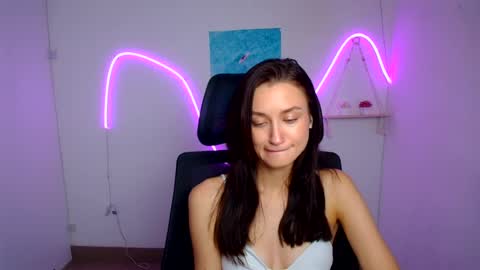 Snapshot of tayavibe chatting on 07.10.26 Taya online show from 07.10.26