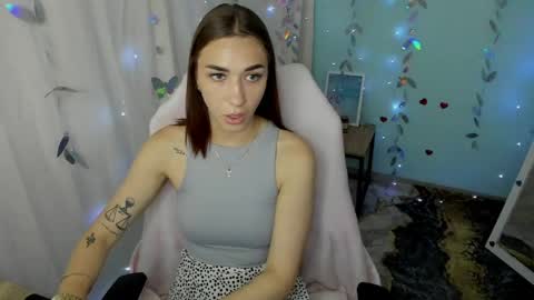 Snapshot of tayla_candy chatting on 05.21.26 Tayla online show from 05.21.26
