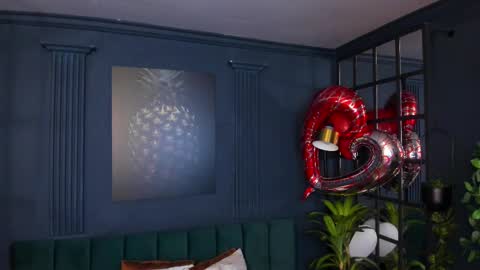 Taylor Bennet online show from 02.24.25