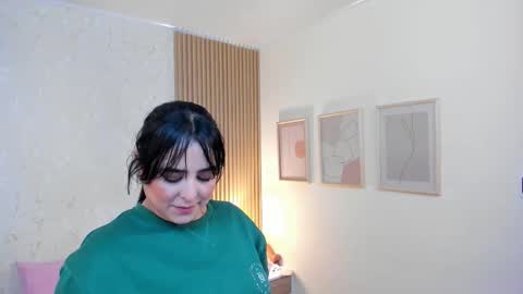 Taylor Bennet online show from 11.04.25