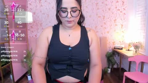 Taylor Bennet online show from 03.10.26