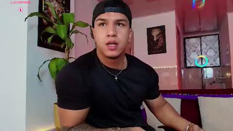 Snapshot of taylor_johnn chatting on 07.10.26 Penagos zz online show from 07.10.26