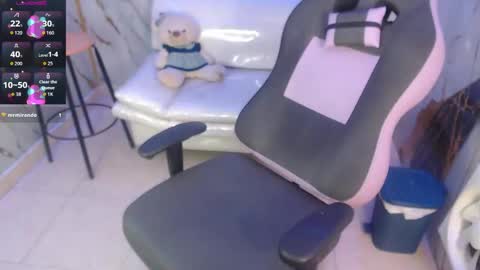 Taylor online show from 12.17.25