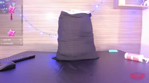Snapshot of taylor_walton chatting on 01.14.25 Taylor online show from 01.14.25