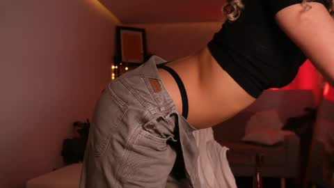 taylormichell online show from 04.03.26