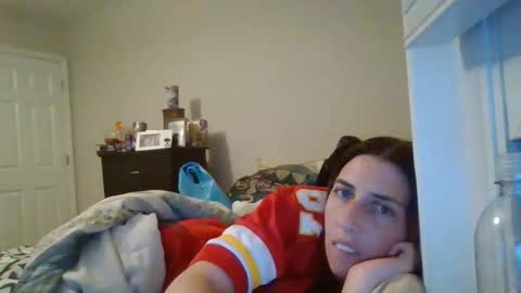 Snapshot of taylorslay chatting on 04.21.26 taylorslay online show from 04.21.26