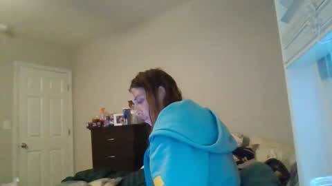 Snapshot of taylorslay chatting on 05.24.26 taylorslay online show from 05.24.26
