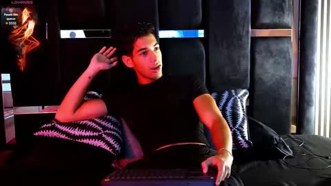 taylorsmiths_ online show from 01.06.26