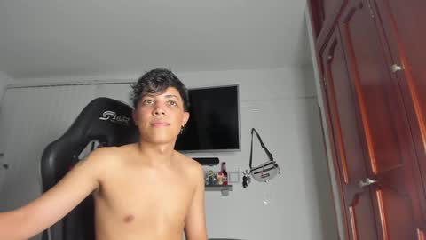 taylorsorf online show from 12.20.24