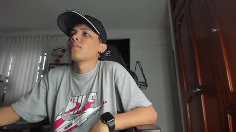 taylorsorf online show from 01.04.25